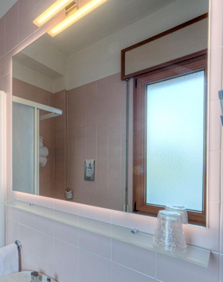Belvedere Hotel 3*